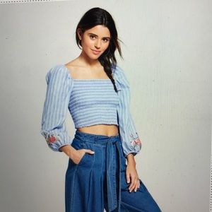 Brand new crop top perfect for festivals